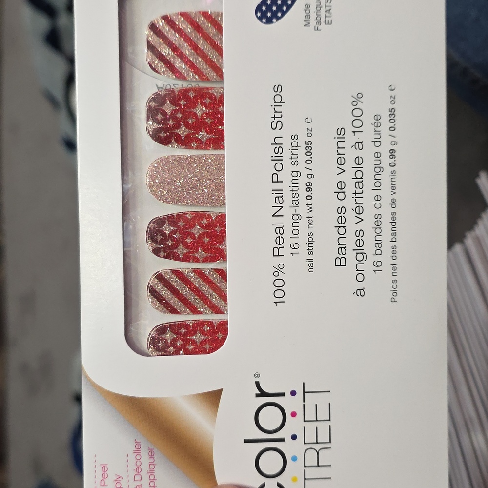Color Street Just Wrap It Up Nail Strips